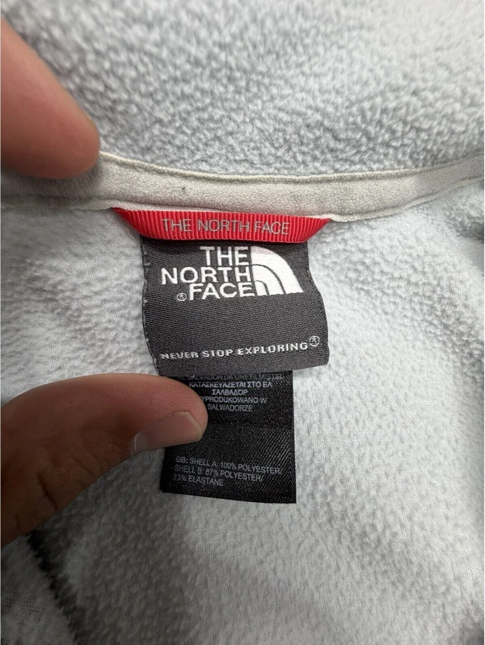 The North Face FlashDry 1/4 Zip Grey Pullover Jacket - Mens Medium